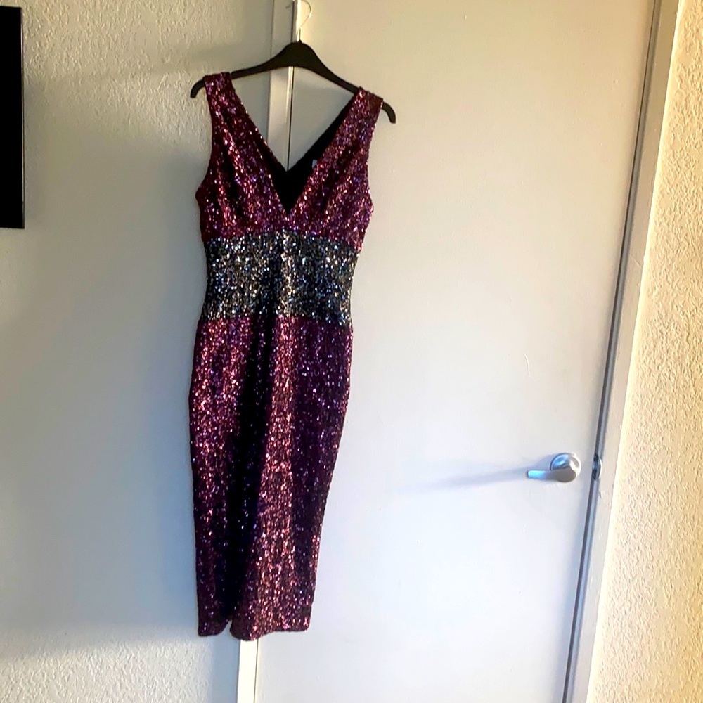 Beautiful dress !! Picture doesn’t do it justice